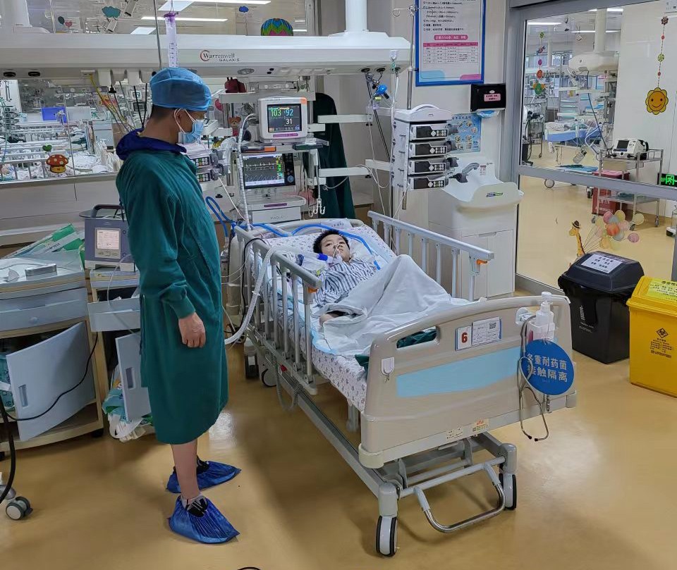 桐庐县跨省救护车出租公司